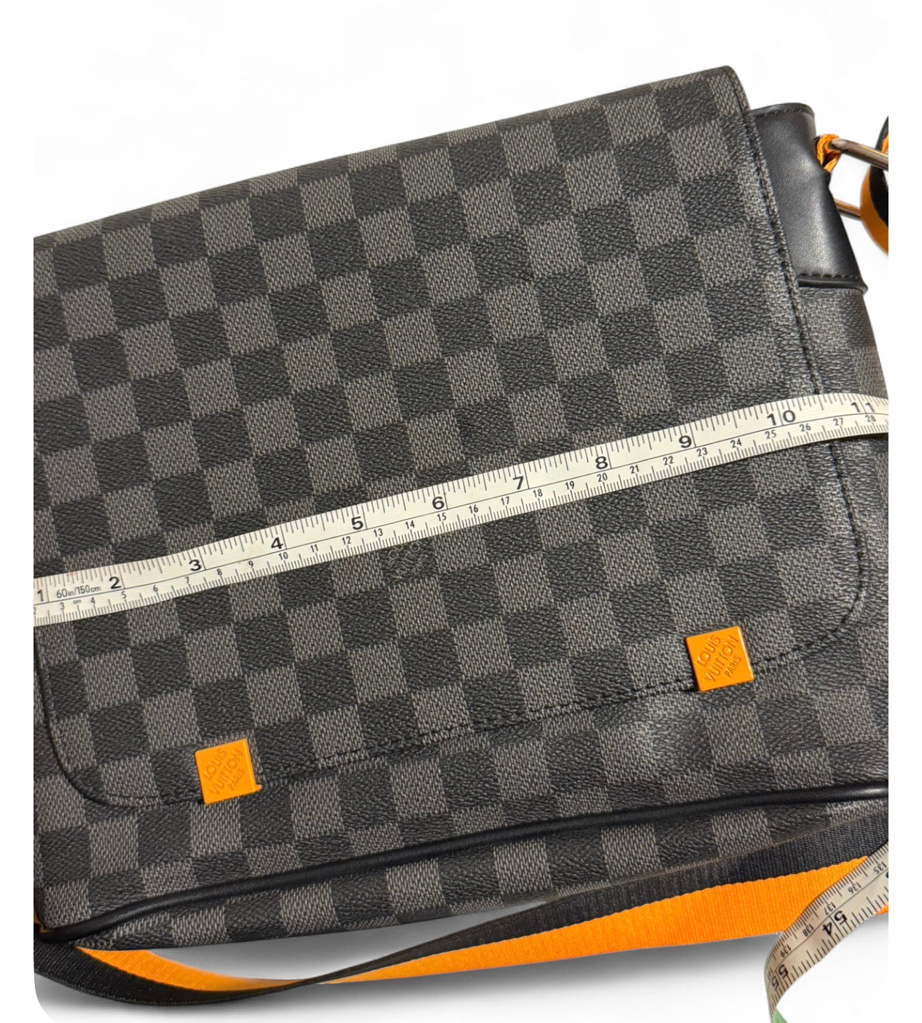 Louis Vuitton District PM-Damier Graphite