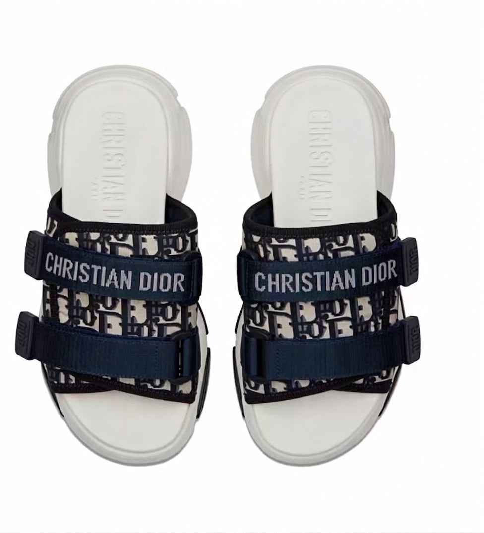 High-End Urban Sandal Premium