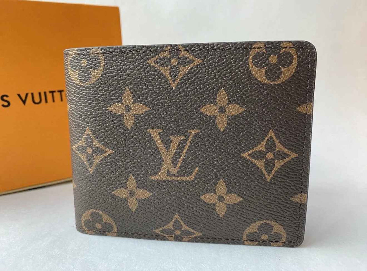 Manogram Luxury Wallet3