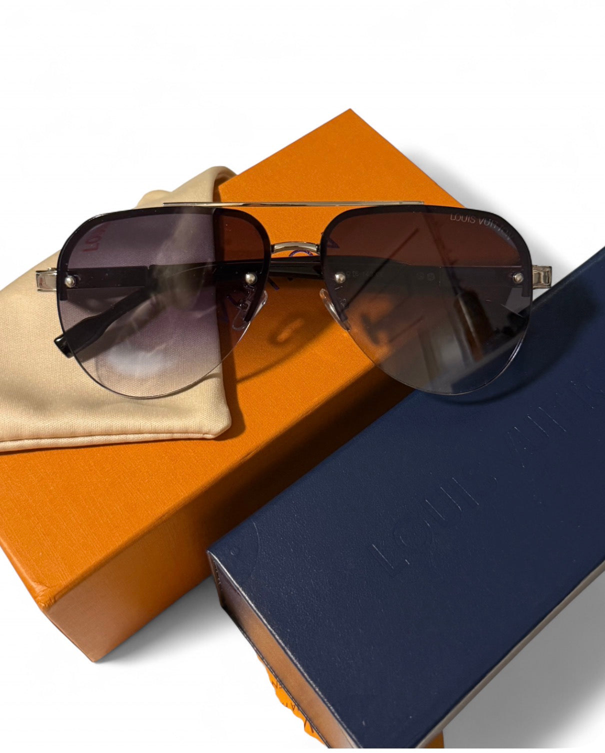 LV ASH Model Sunglasses