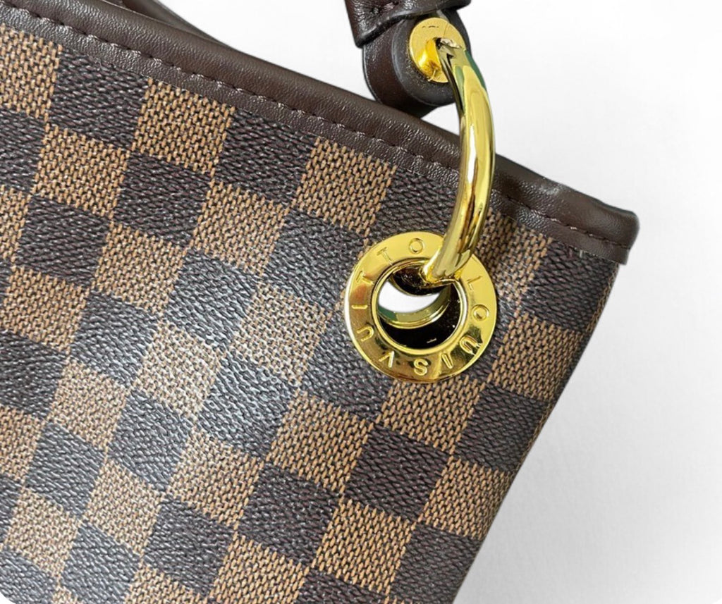 Louis Vuitton Artsy MM in Damier Ebene Canvas