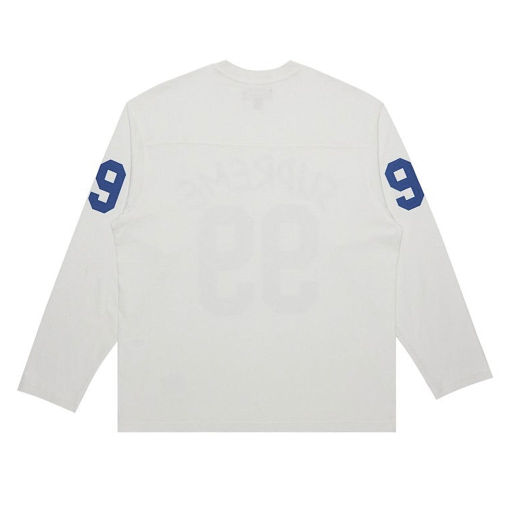 Supreme Streetwear Style Y2K