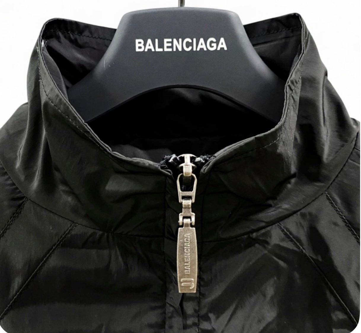Windbreaker Jacket BB-263637