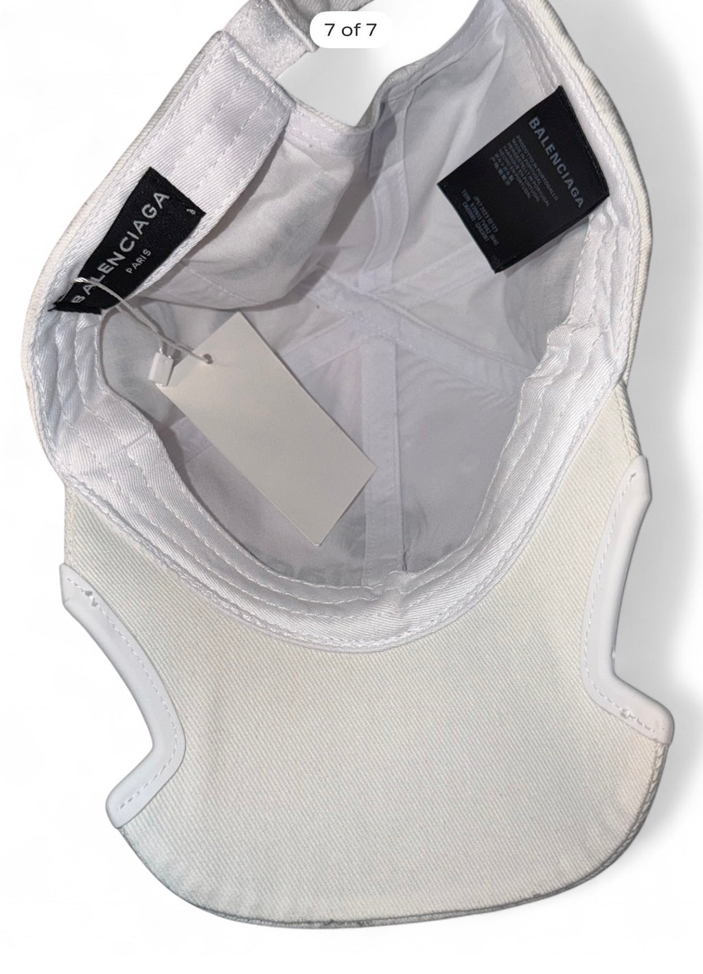 Cap-Under Cap Lexury