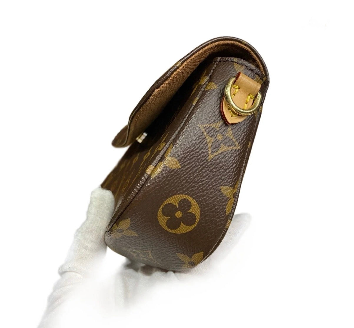 LV Ivy Wallet On Chain
