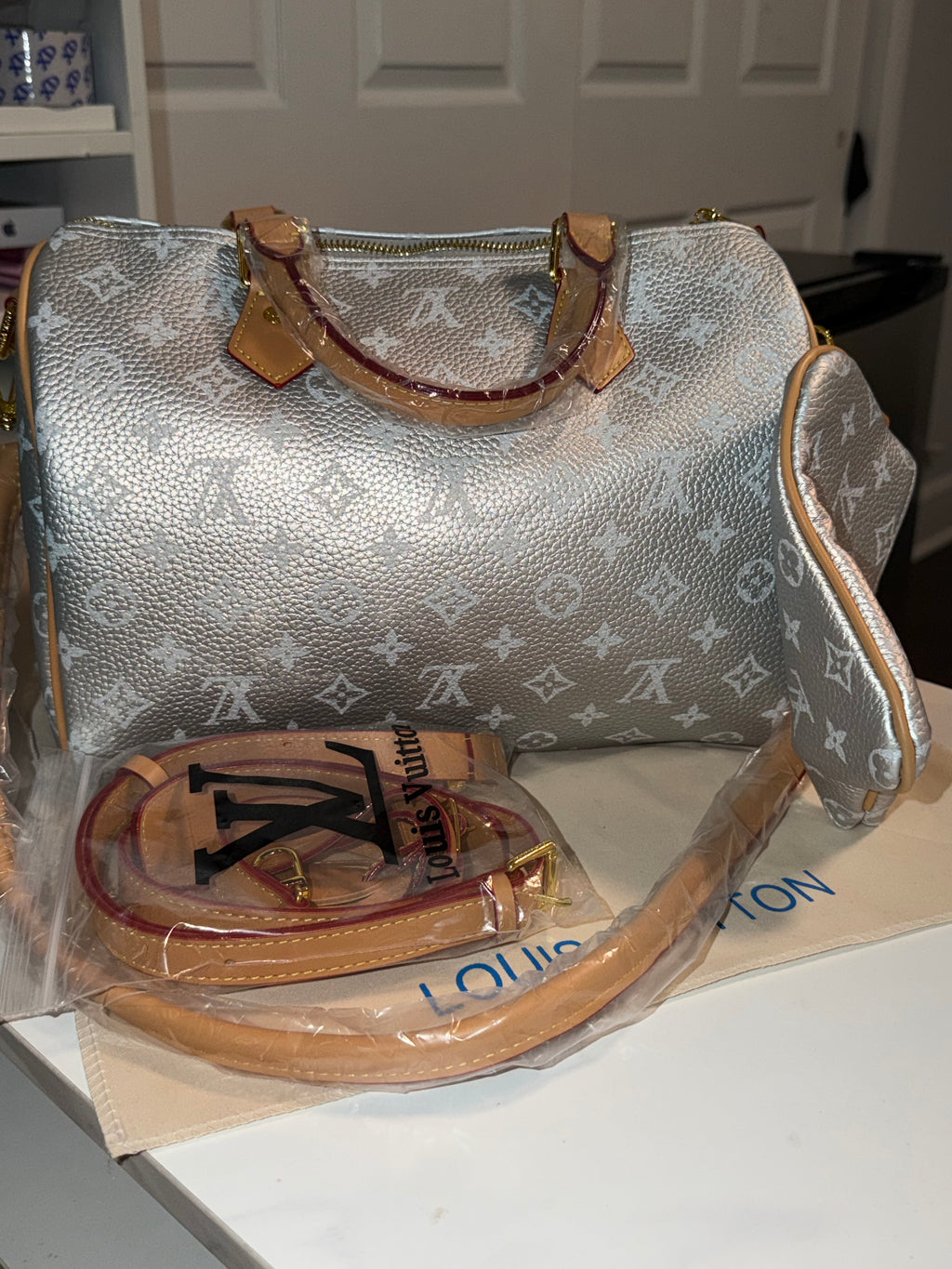 Louis Vuitton Speedy Bandoulière 25